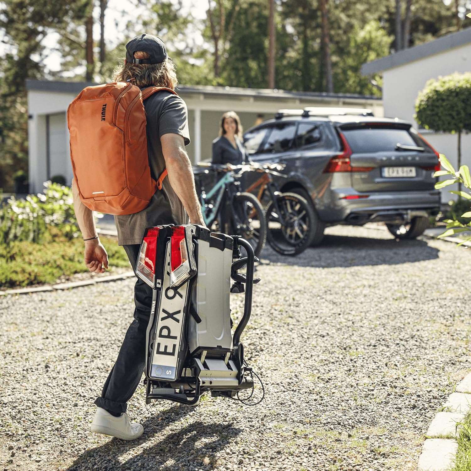 Thule EasyFold XT Bike Carrier with 2 Bikes Black/Aluminium Coupling